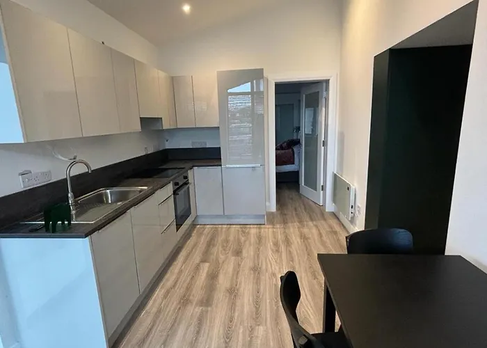 Clifden Lodge 1 Bedroom Apt