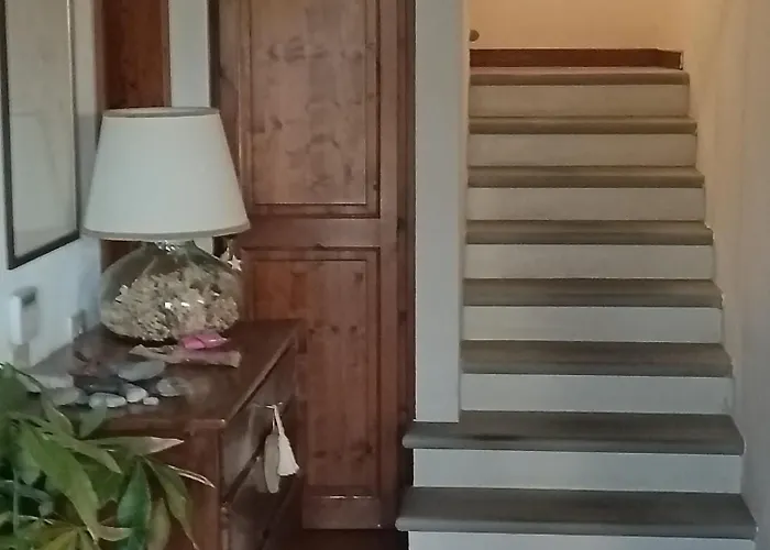 Casina In Pietra