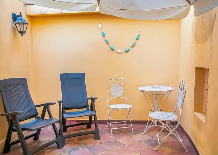 Noli Centro, Ampia Casa Stile Kinfolk Con Parcheggio