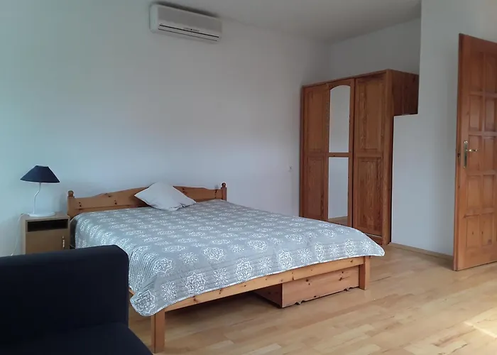 Csaladi Apartman