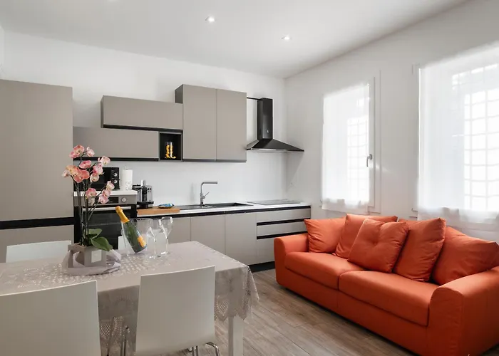 Civico 36 - Zona Residenziale Tranquilla - A 15 Minuti A Piedi Dal Centro - Casa Guido