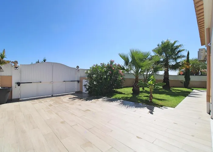 Villa Ribeiro By Keys To Algarve