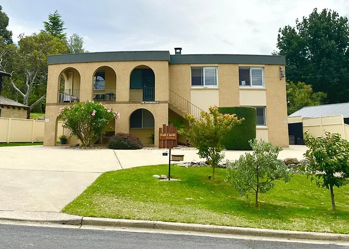 Full Circle Apartments