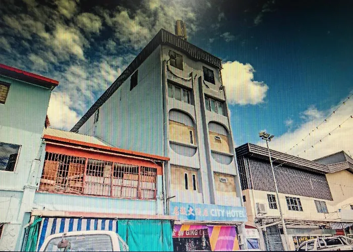 City Hotel