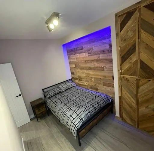1Bedroom Ground Floor Apartment