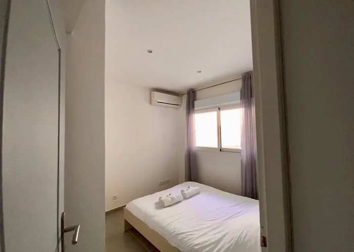 Le Palavasien - Air Conditioning And Seafront!