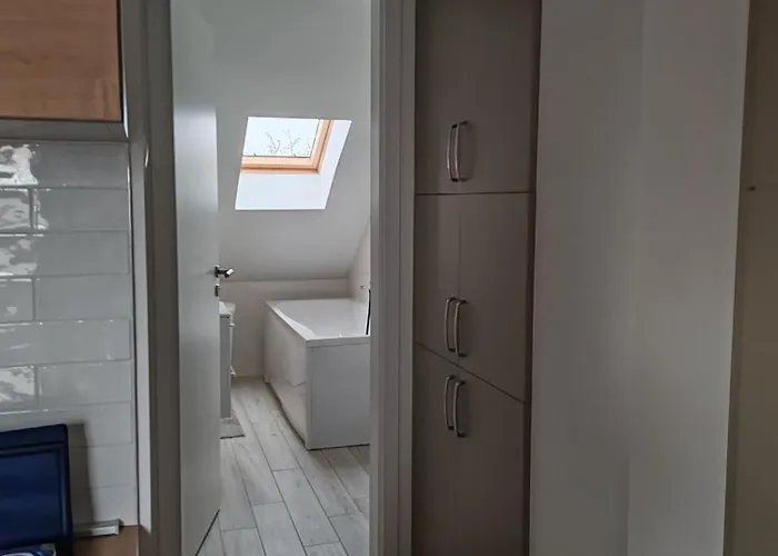 Lokomotiv Apartman