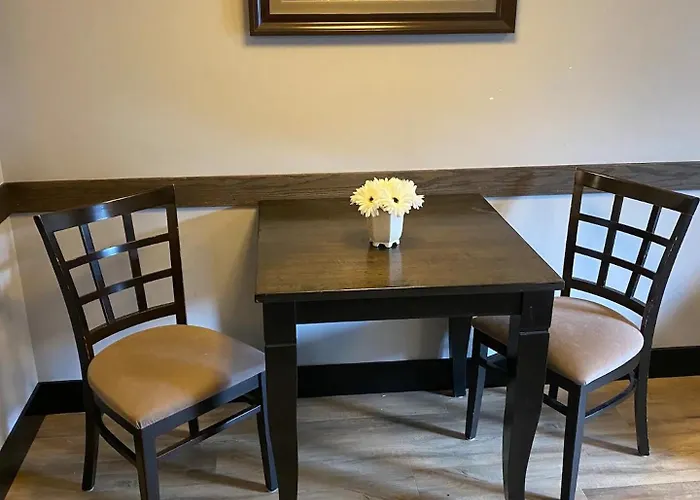 Sweet Condo Canmore Gr：）