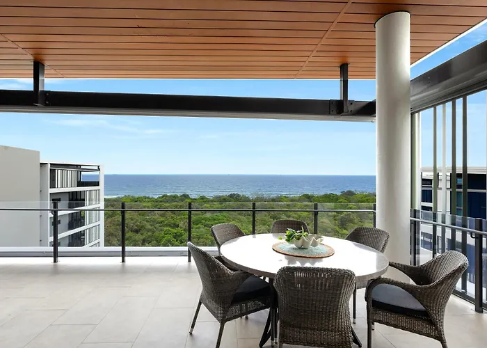Seanna Residences Bokarina Beach