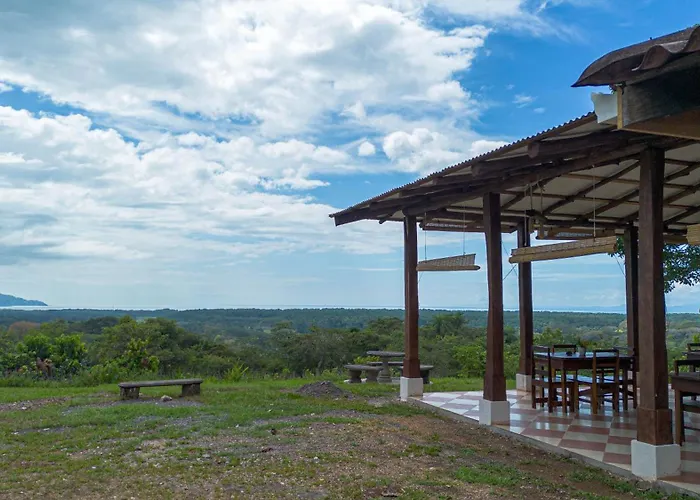 Tarcoles Birding Lodge