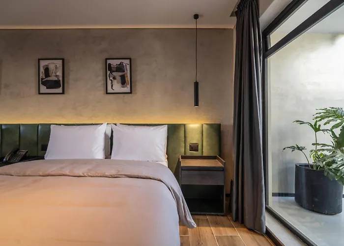 Hotel Expo Alcala, A 1 Min De Plaza Del Sol