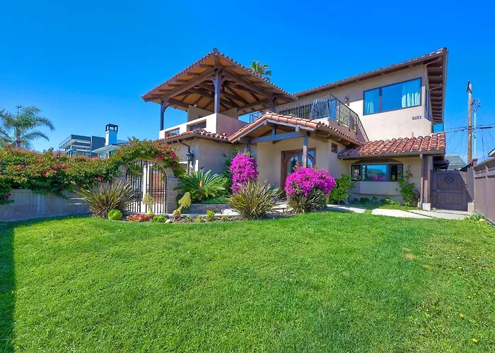 Walk To The Beach - Outdoor Dining - Spacious