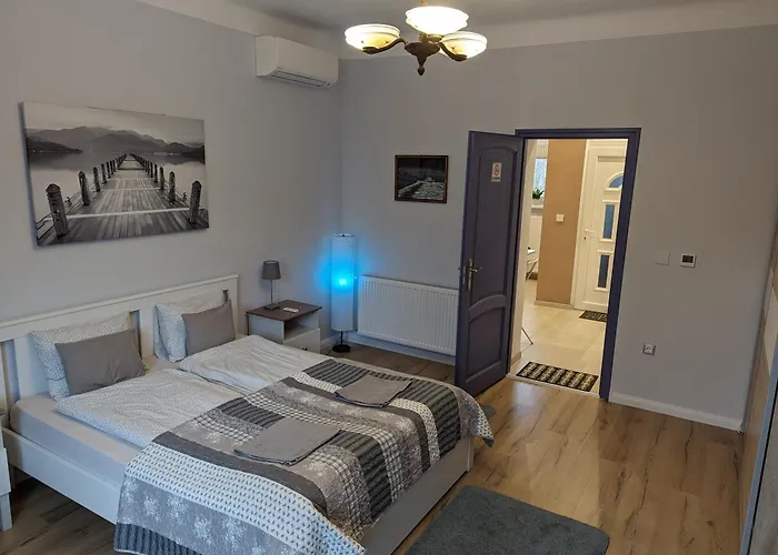 Varfal Apartman