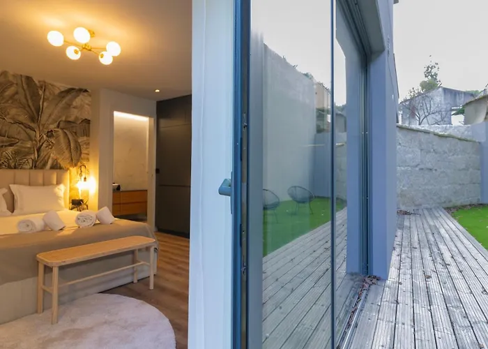 Ruah Apartments By Lovelystay