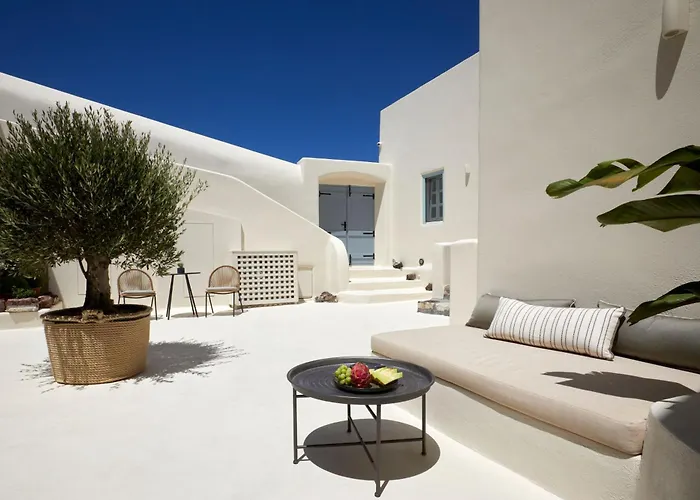 Arxegono Cave Houses Santorini