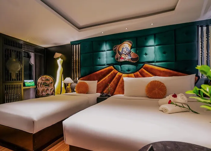 Hanoi Center Silk Classic Hotel & Travel