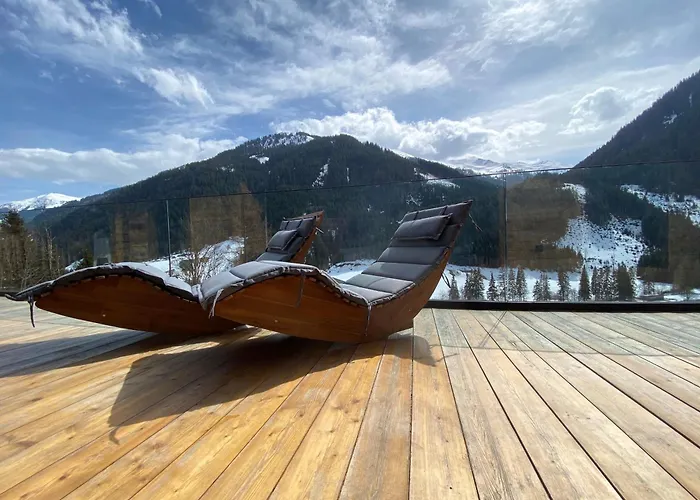 Lavender Hill - Summer Holiday & Ski Villa Chalet