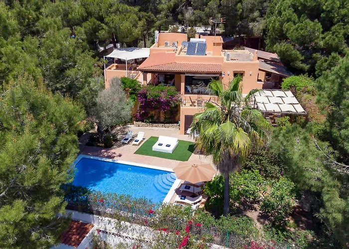 Villa In San Rafael Ibiza Sleeps 12