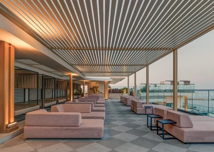 Ax Odycy Hotel