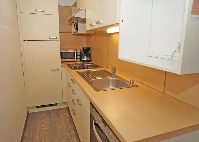 Sonnige Ferienwohnung - Wenige Meter Zum Strand