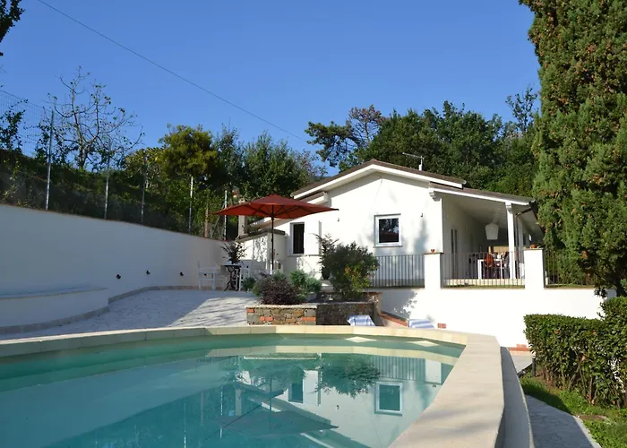 Villa Costa Medea