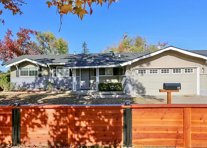 San Jose 4Br Sweet Home Prime Location - 2 Master Br