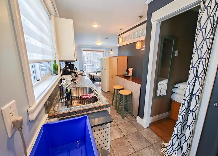 Downtown Whitehorse Apartment In Old Town