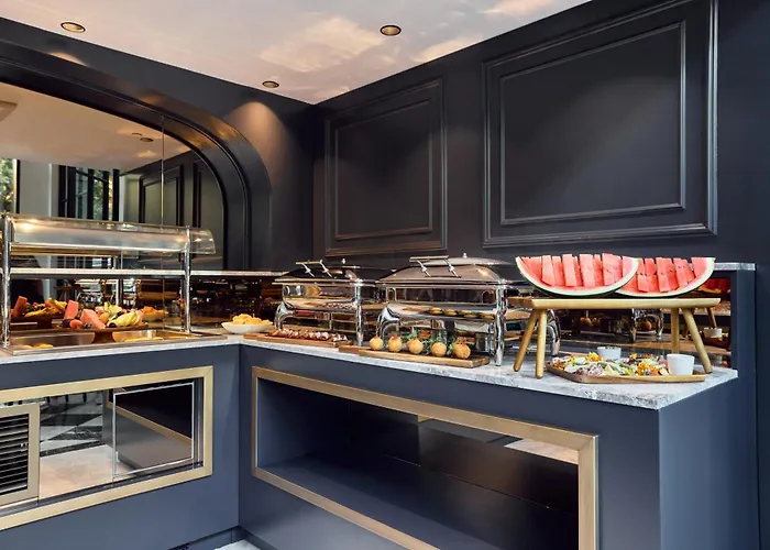La Fleur Boutique Hotel