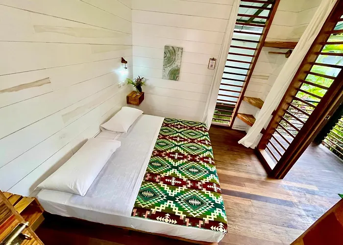 Moka Lodge - Book By Cabin