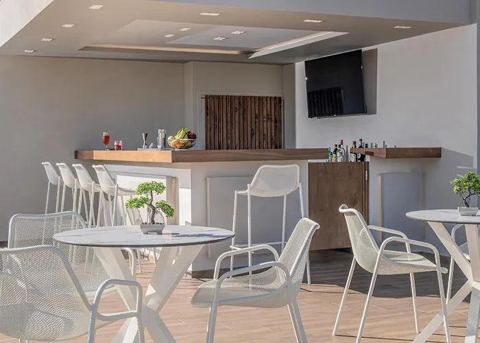 Filia Luxury Suites