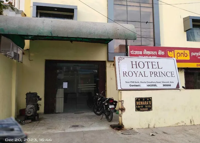 Hotel O Royal Prince