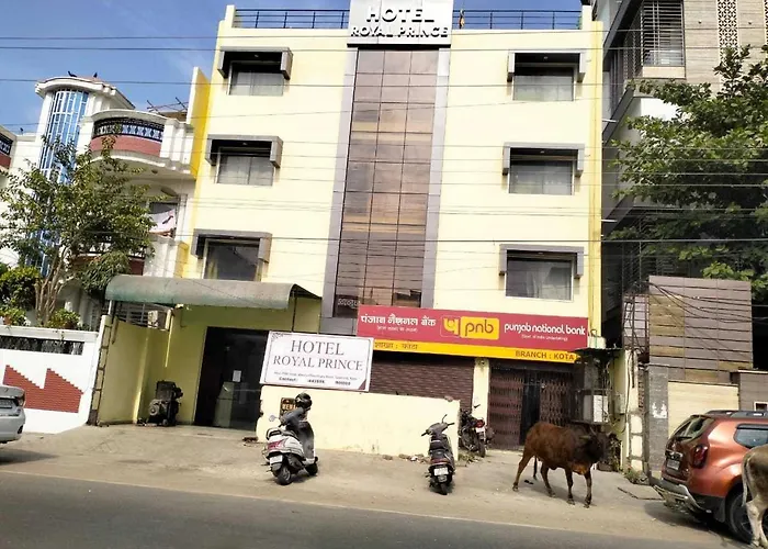 Hotel O Royal Prince