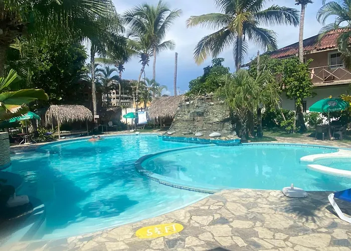 Plaza Real Resort