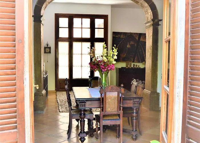 Sa Llimonera De Binissalem: Family Villa with Private Pool and AC