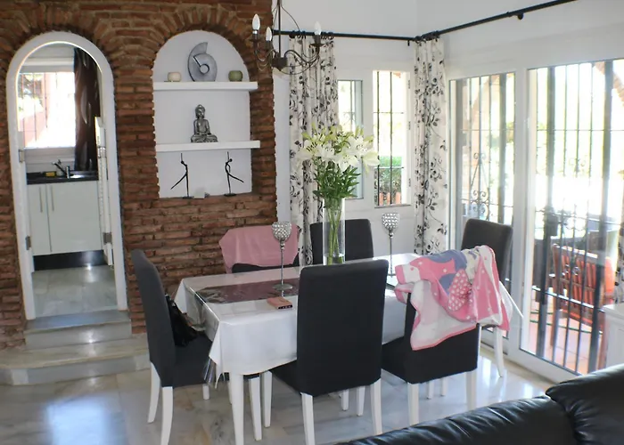 Holiday Villa In Calahonda, Near Marbella