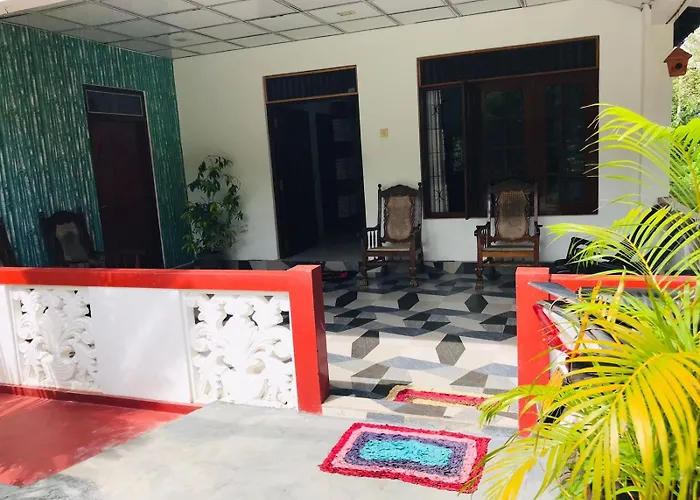 Family Villa Mirissa