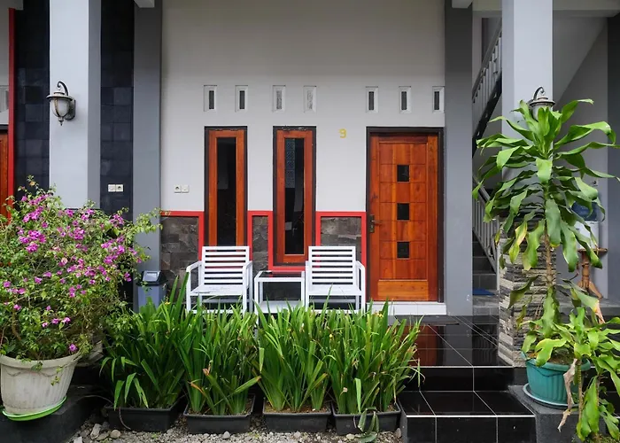 Reddoorz At Jalan Dieng 3