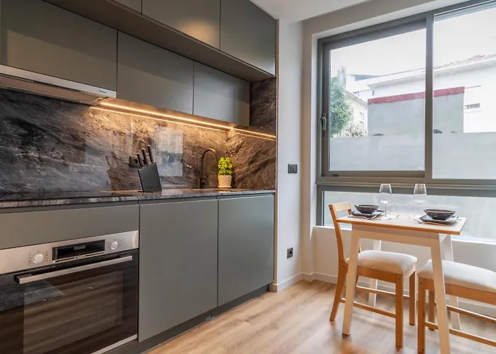 Ruah Apartments By Lovelystay