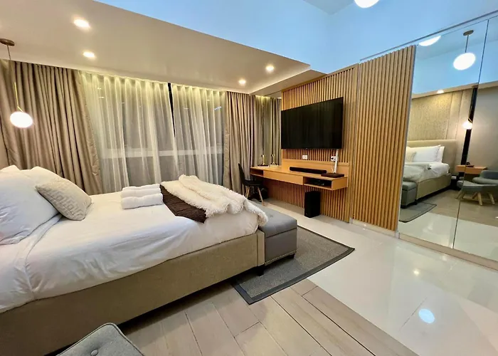 Hotel Vibe Condo At Uptown Parksuites Bgc