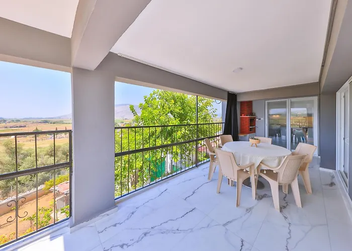 Agach Apartments-Milas-Bodrum Airport Bjv