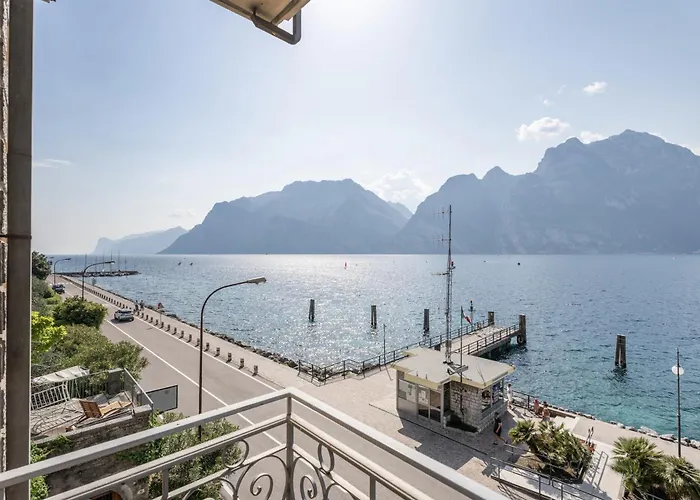 Lake Sensation - Garda Lake View