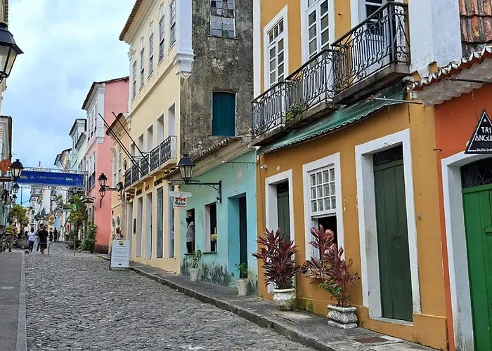 Apto Com Arte No Pelourinho