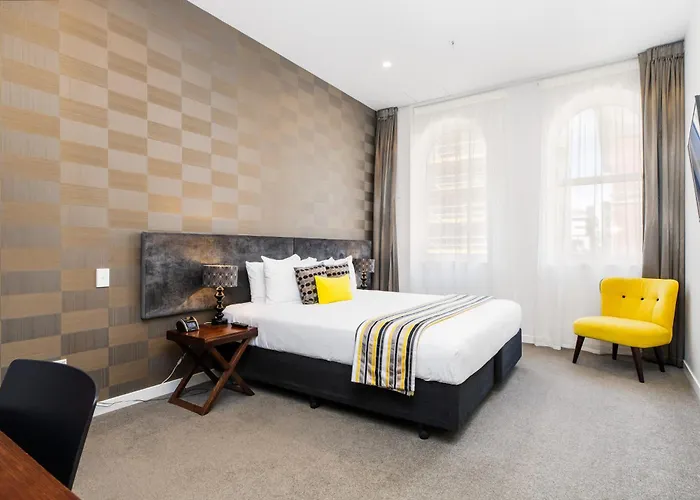 Hotel 115