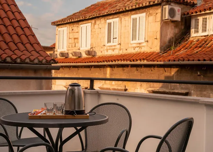 Slavija Culture Heritage Hotel