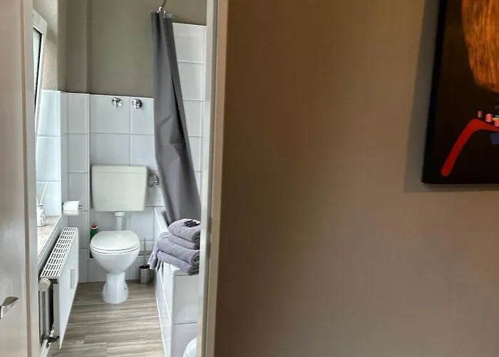 Moderner Altbaucharme In Zentraler Lage