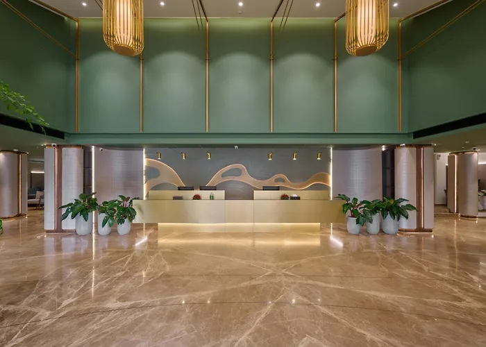 Flora Airport Hotel And Convention Centre Kochi