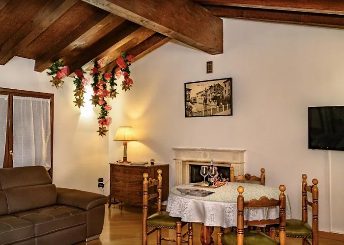 Villa Trevisi - Apartment-Free Parking-Electric Car Station