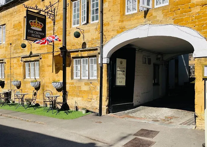 Crown Hotel Cotswold