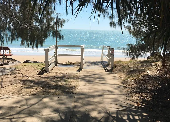 The Bay Beach Shack, Hervey Bay
