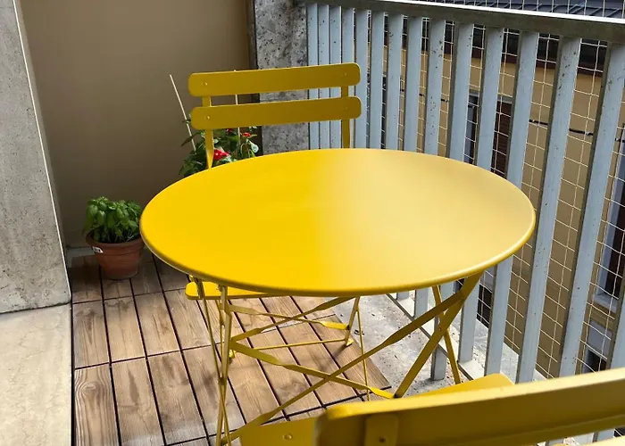 Teodora Suite Safran
